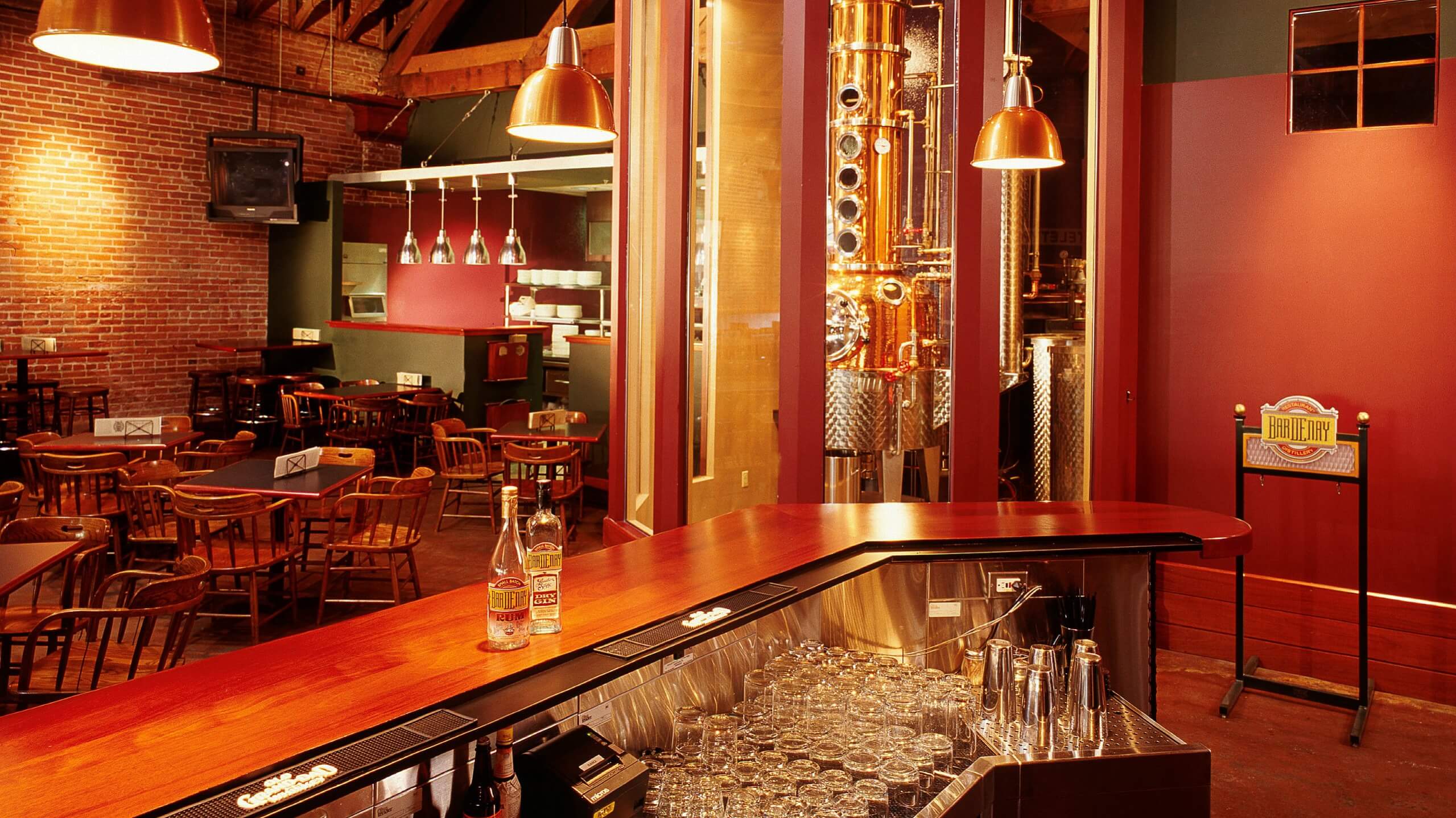 Bardenay Restaurant & Distillery