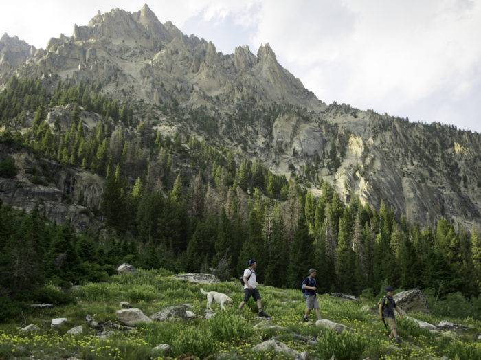 Hiking along the Alpine Lakes trail which also leads to Saddleback Lakes.