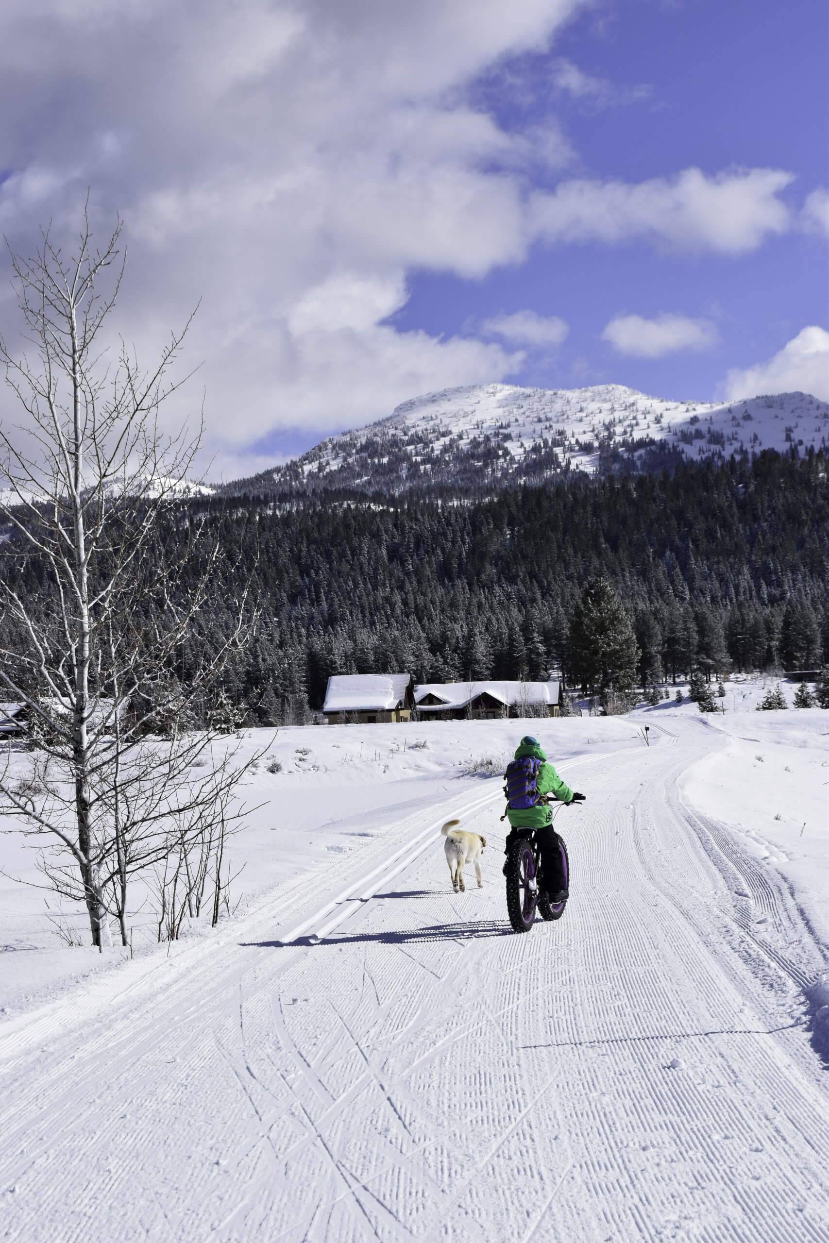 Jug Mountain Ranch offers plenty of easy, wide trails perfect for families. Photo Credit: Christina McEvoy.