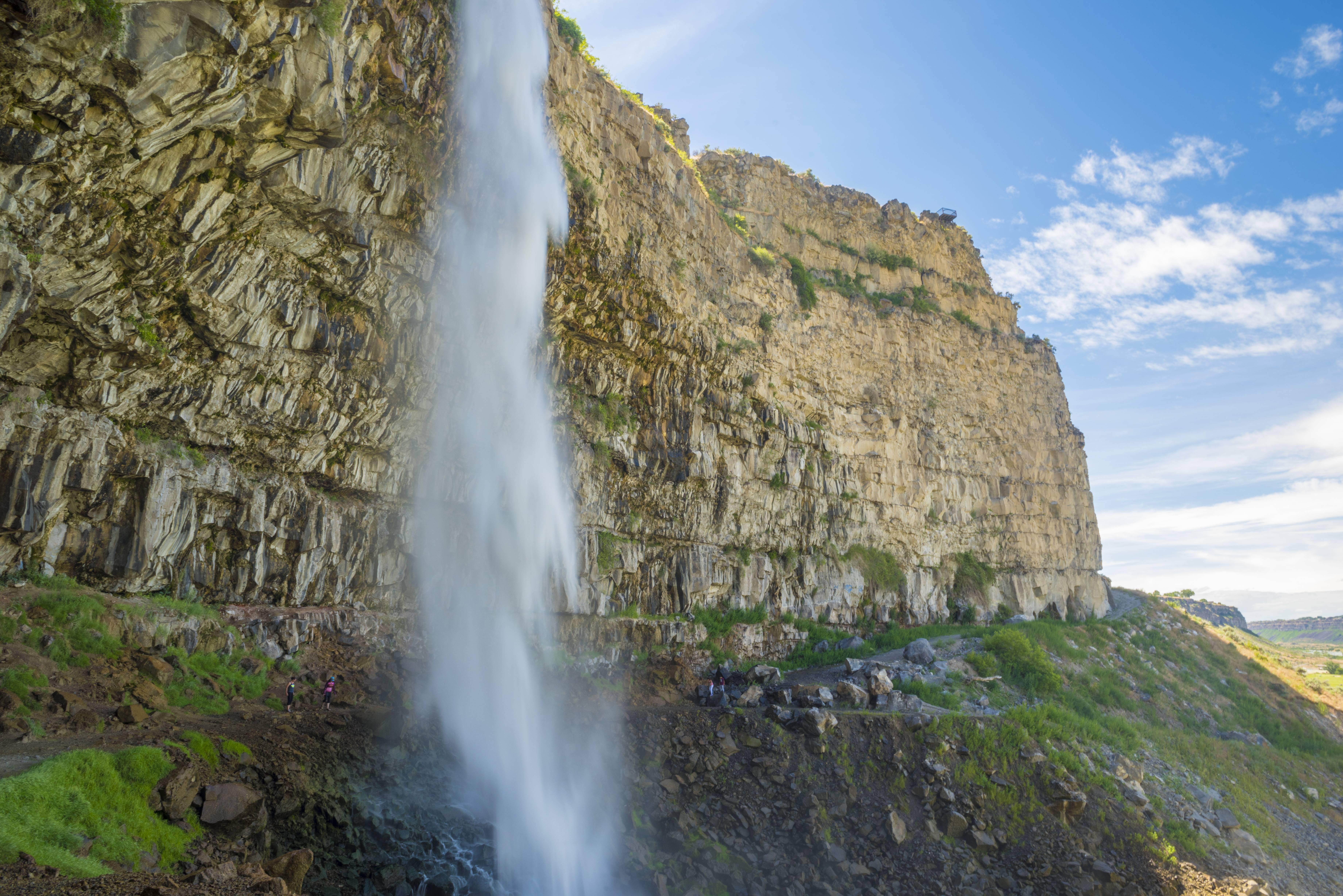 Perinne Coulee Falls, Twin Falls. Photo Credit: Idaho Tourism.