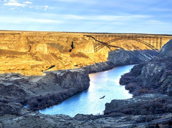 Welcome to Twin Falls. Photo Credit: Local Freshies.