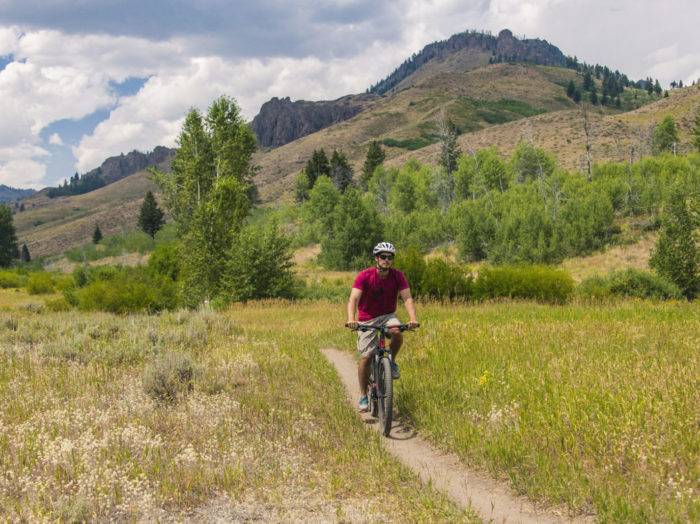 Mountain biking, Ketchum. Photo Credit: Idaho Tourism.