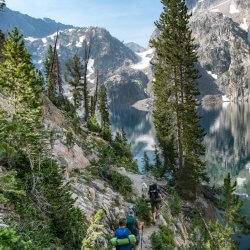 Wenn man sich an die Wegbeschreibung hält, kann man Dinge wie das Überqueren des Geröllfeldes vermeiden. Photo Credit: Christina McEvoy.