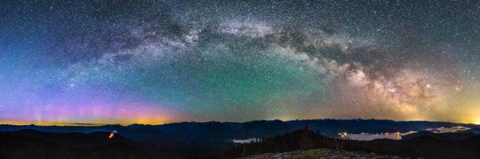 northern lights over priest lake