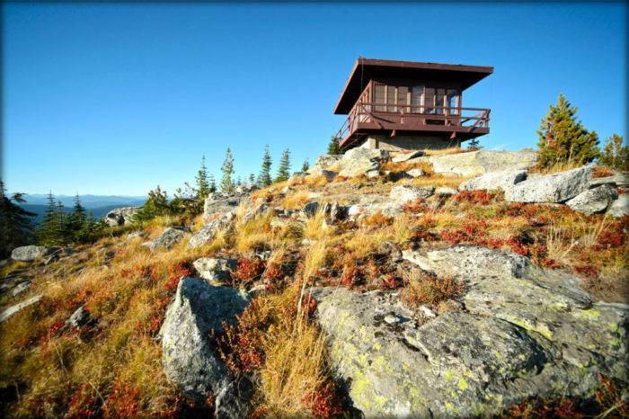 Shorty Peak Lookout. Photo Credit: Tine Hemmeryck