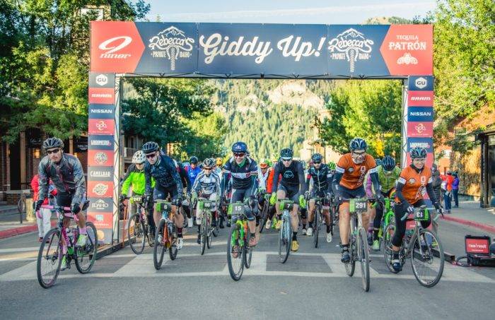 Line of riders beginning the Rebecca's Private Idaho ride.