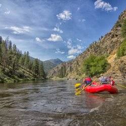 rafters on the Salmon River