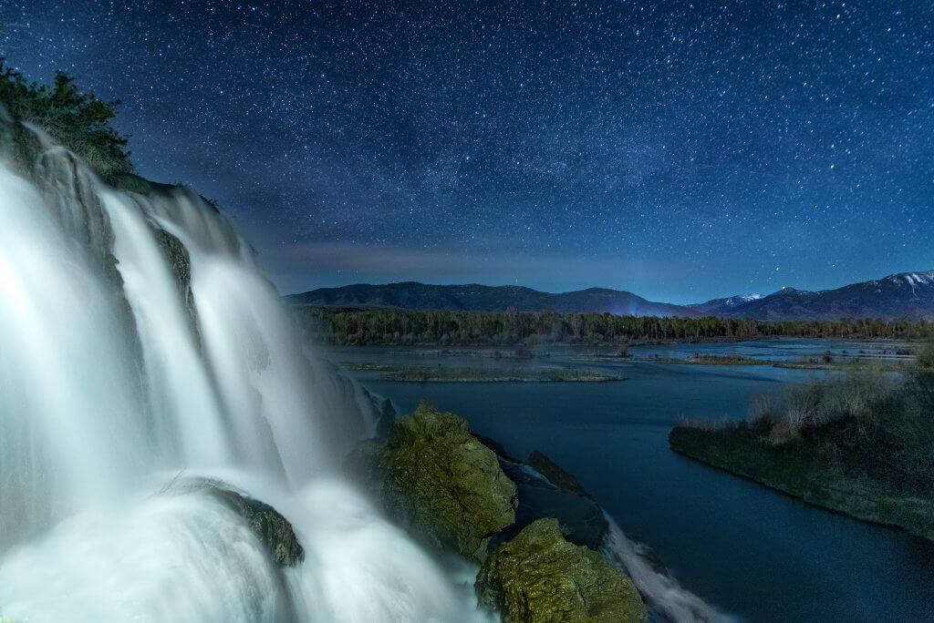 waterfall at night