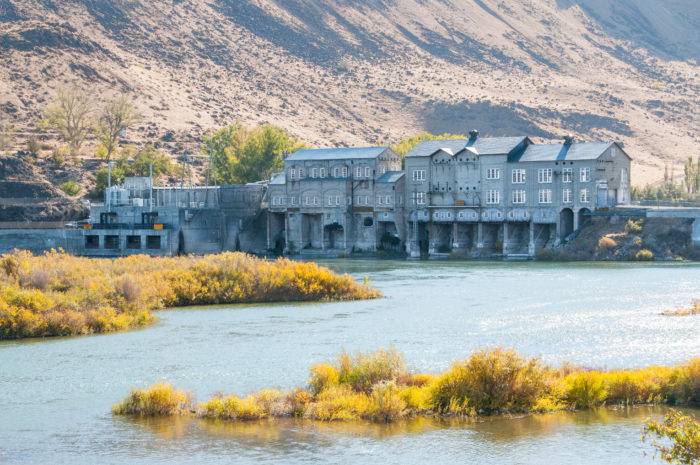 scenic shot of swan falls dam