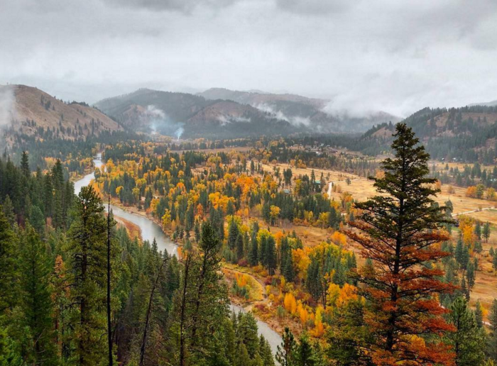 Featherville, Idaho. #VisitIdaho Share: @jmarks47