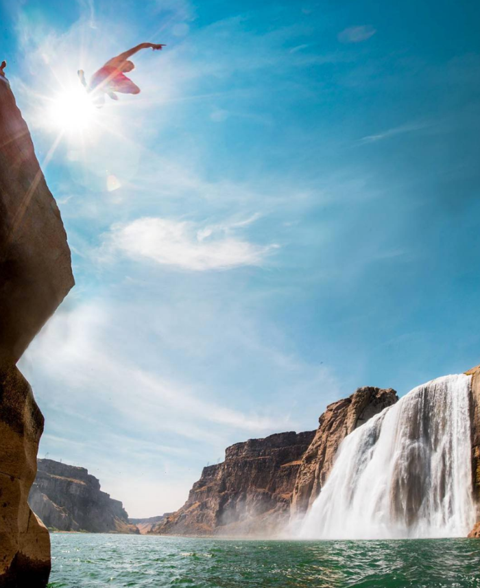 Shoshone Falls, Idaho. #VisitIdaho Share: @7tenths