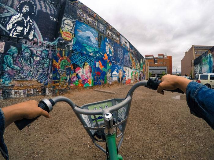 bike in a painted alley