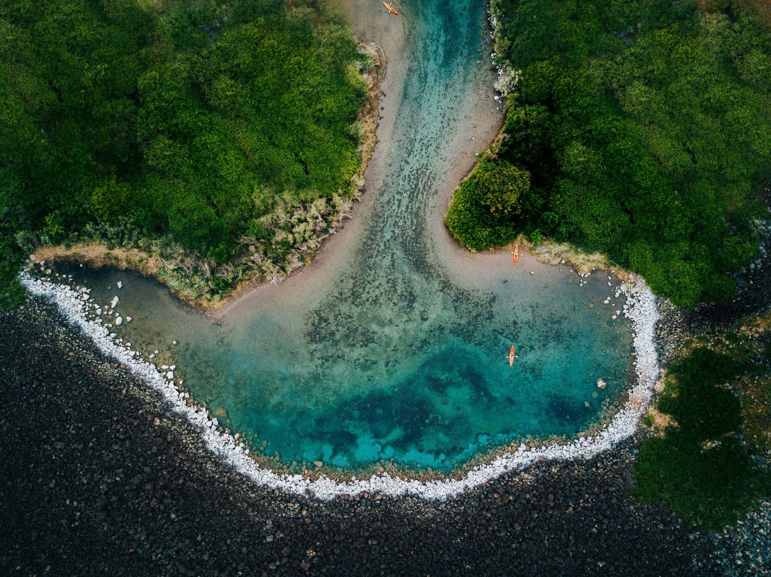 Kayaking, Blue Heart Springs, Near Hagerman. Photo Credit: Idaho Tourism