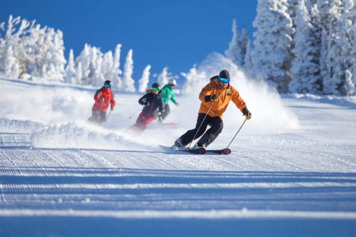 people skiing