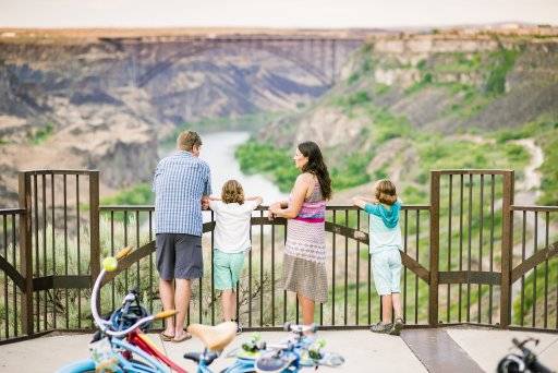 Admiring the Perrine Bridge in the summer.