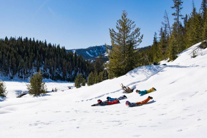 kids sledding