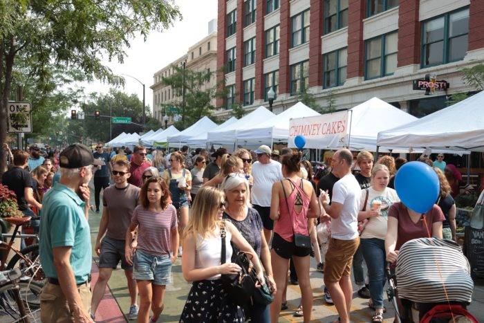 people a public market