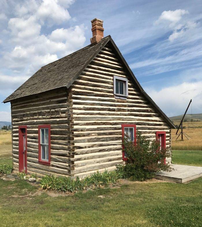 HISTORIC CABIN