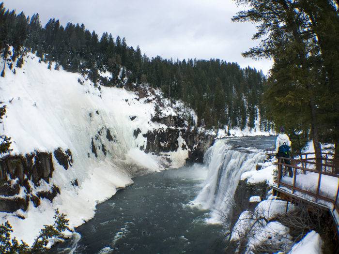 mesa falls during winter