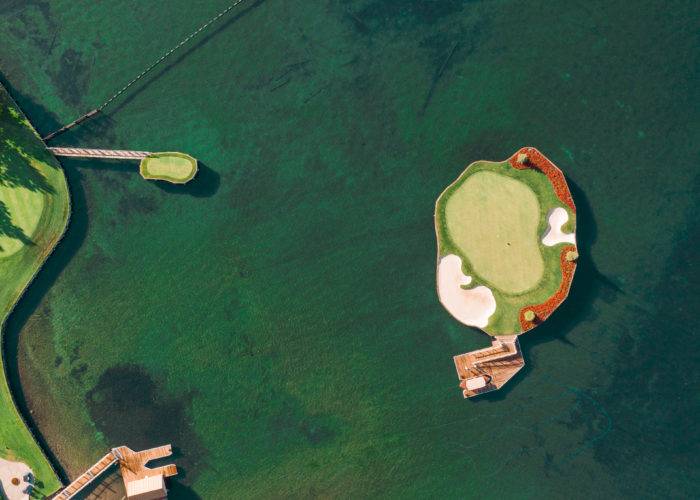 floating green golf course coeur d'alene