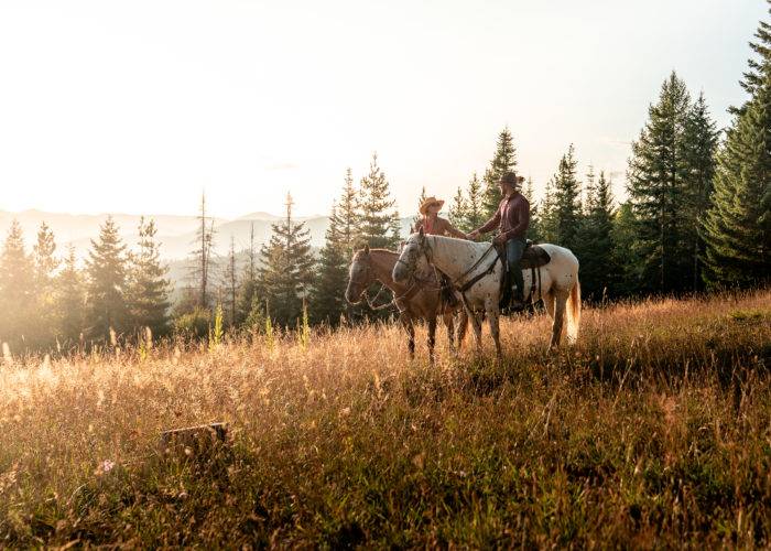 woman on horse western pleasure guest ranch