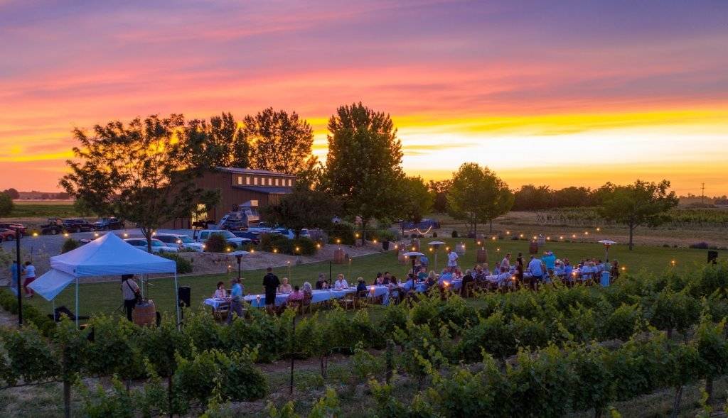 sunset at new barn in huston vineyards