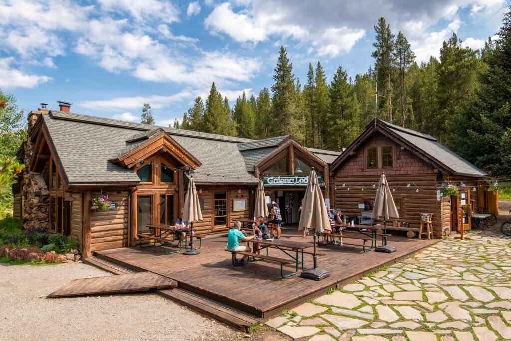 exterior of Galena Lodge in summer