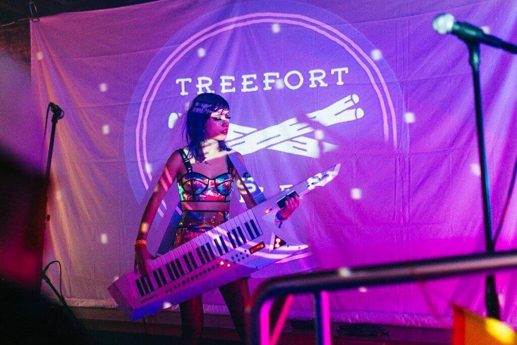 woman playing keytar at treefort