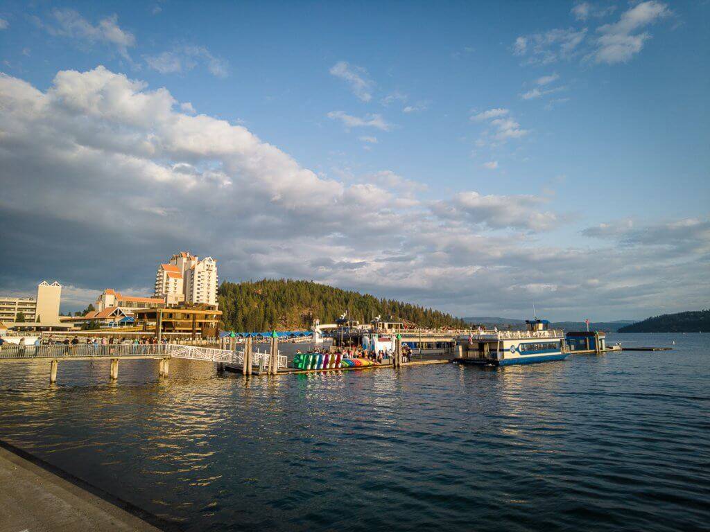 wide angle of lake coeur d'alene with coeur d'alene resort in background