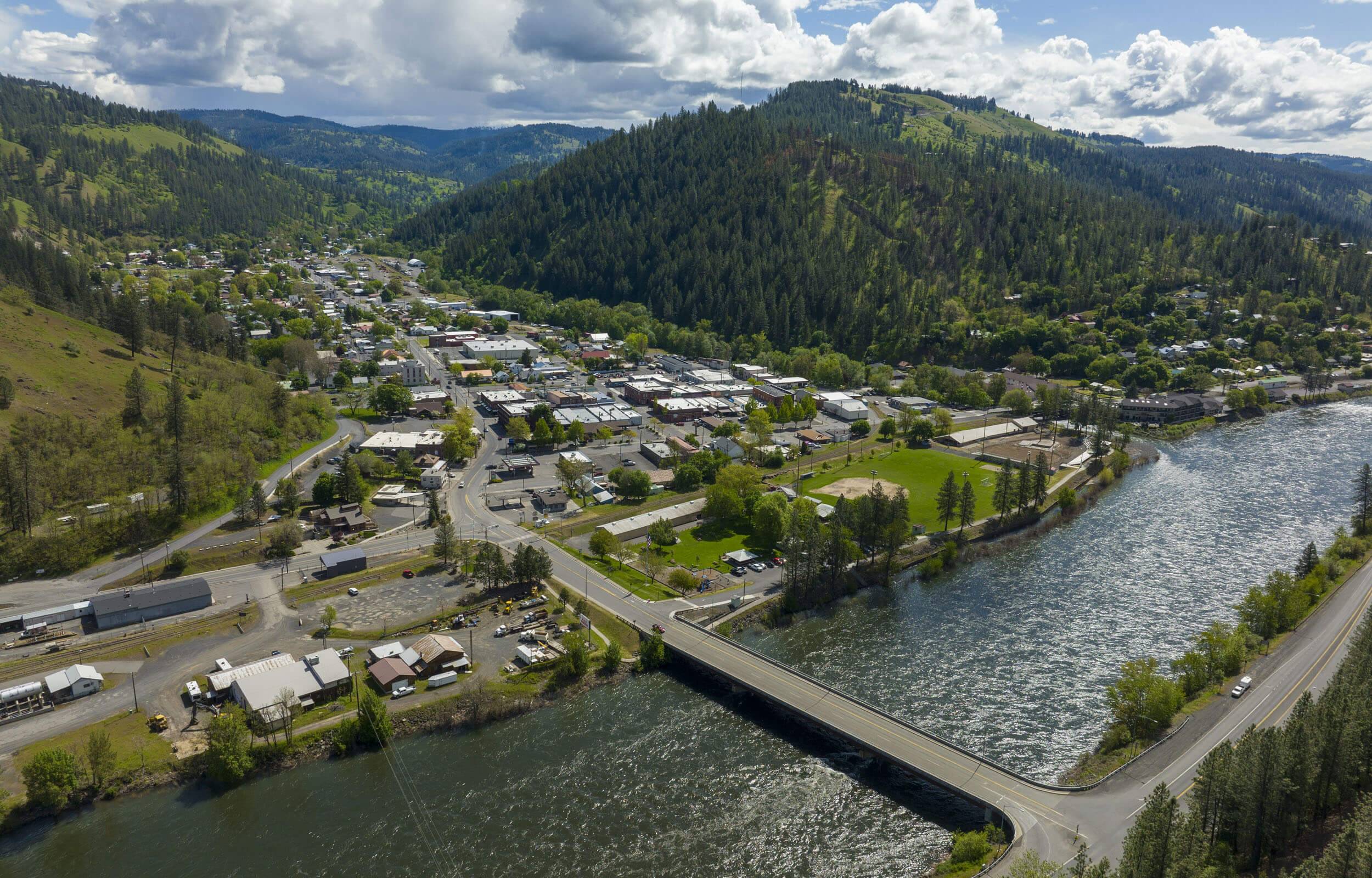 Welcome To The Elk River Lodge and General Store – Clearwater County  Chamber Of Commerce – Orofino, Weippe, Pierce & Elk River Idaho