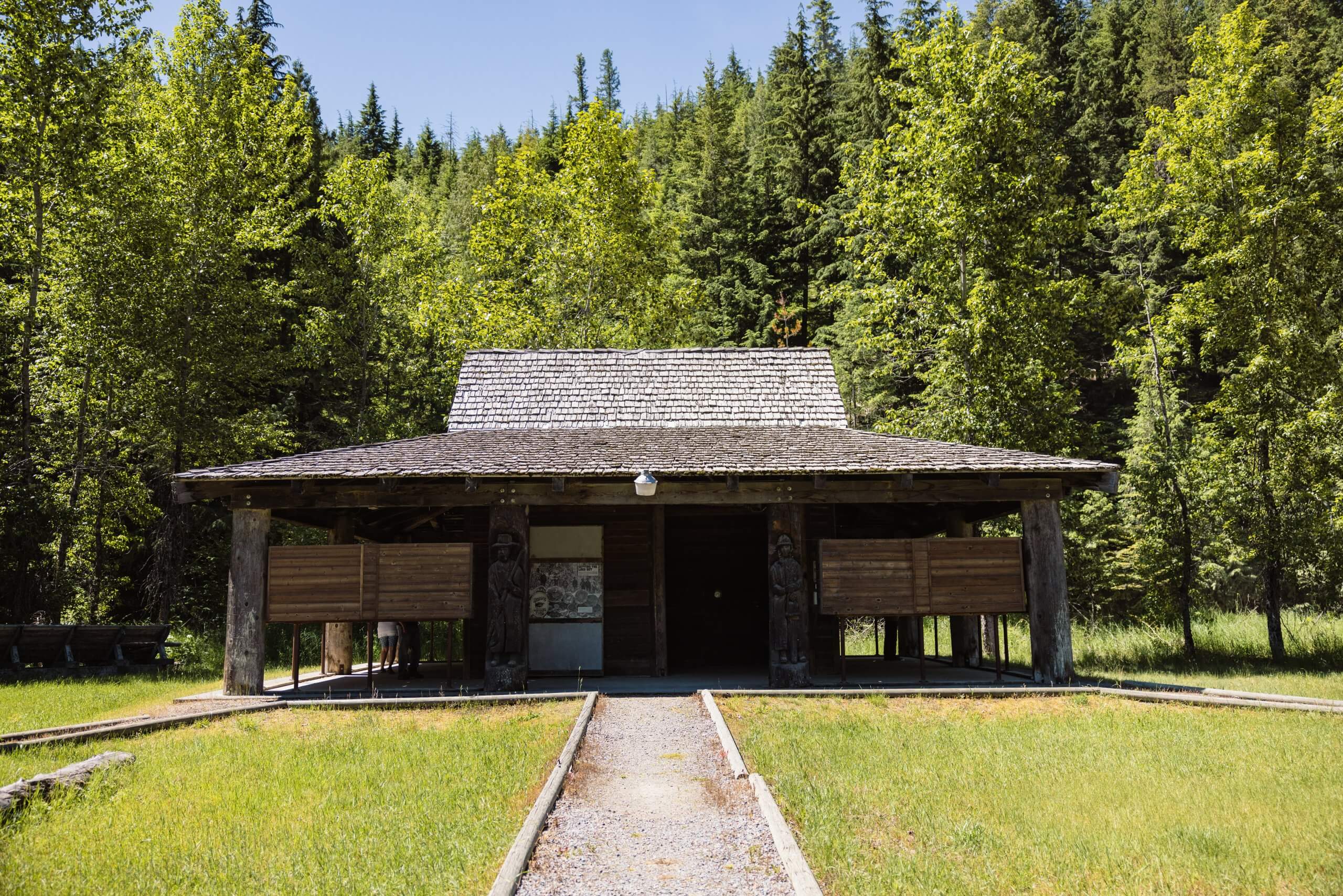 Exterior exhibits at Marble Creek Historical Park.