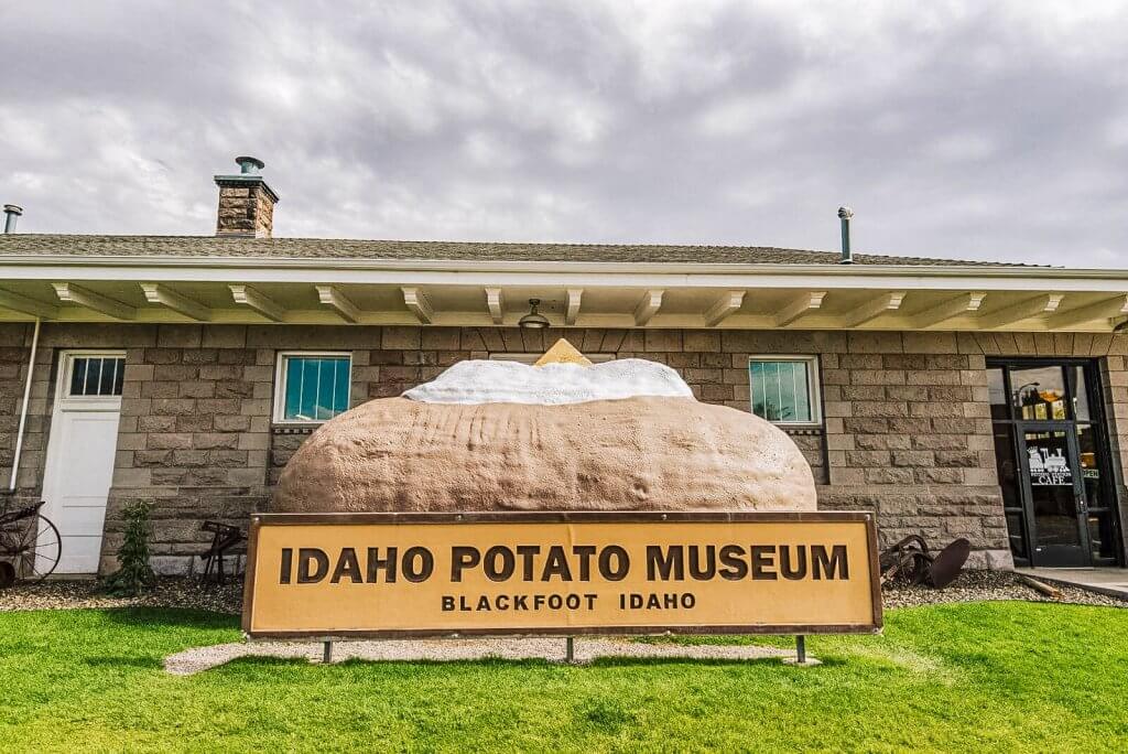 A giant potato outside the Idaho Potato Museum.