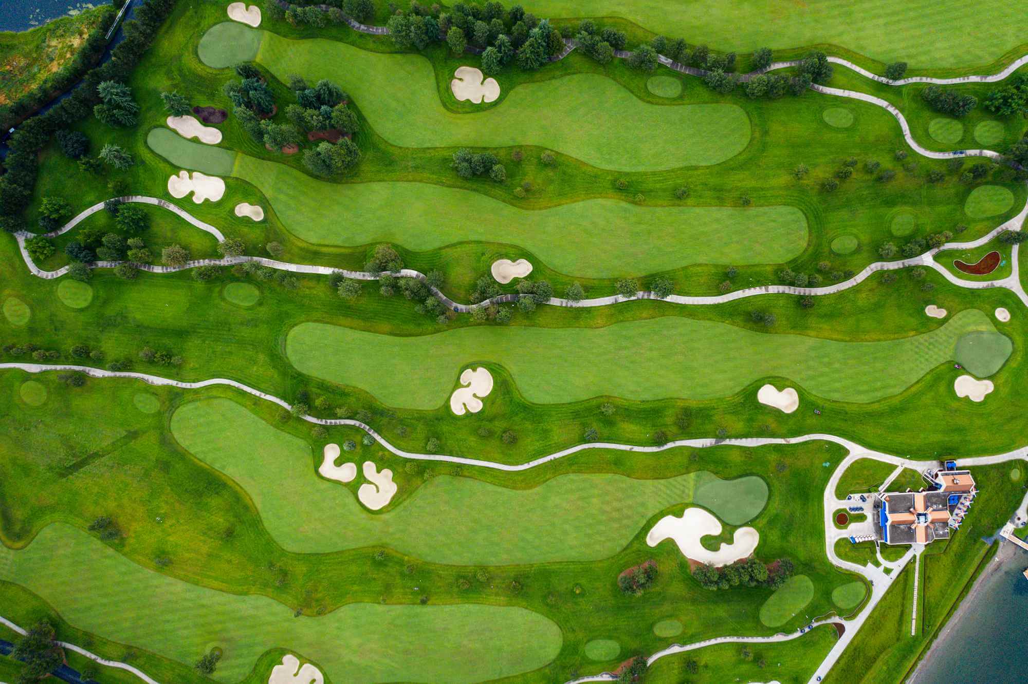 An aerial view of the carefully landscaped course at Coeur d'Alene Resort Golf Course in Idaho.